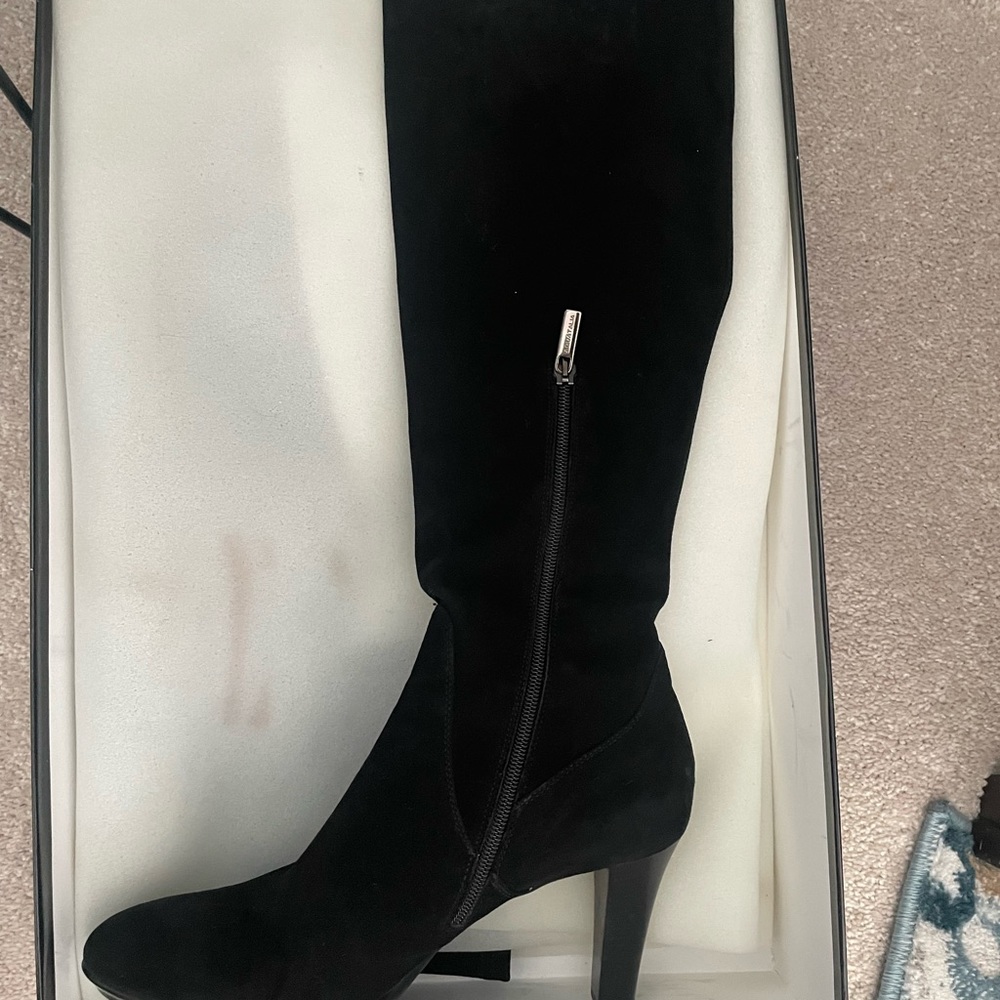 Brand New Black Italian Leather Boots. New Inbox … - image 1